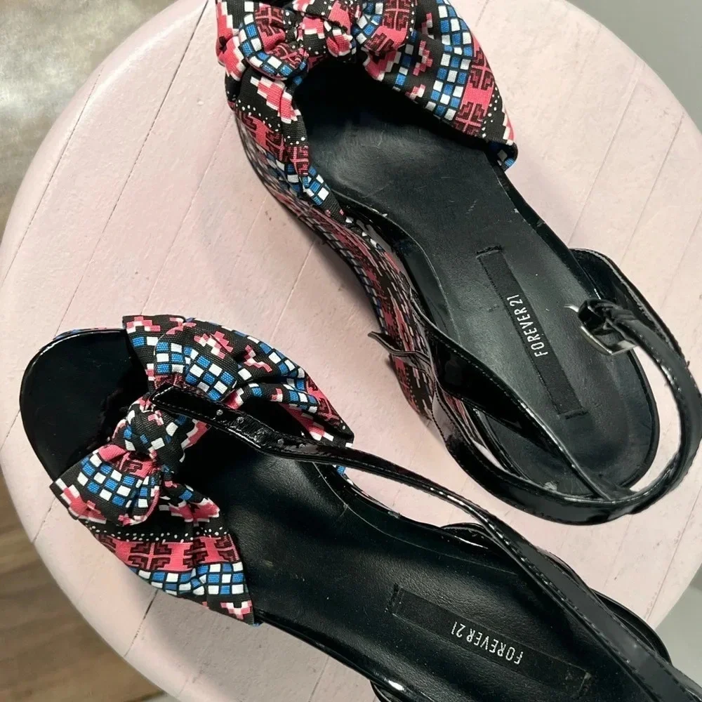 Forever‎ 21,  6” wedge multi color block print  shoes 7 w/ankle strap tie